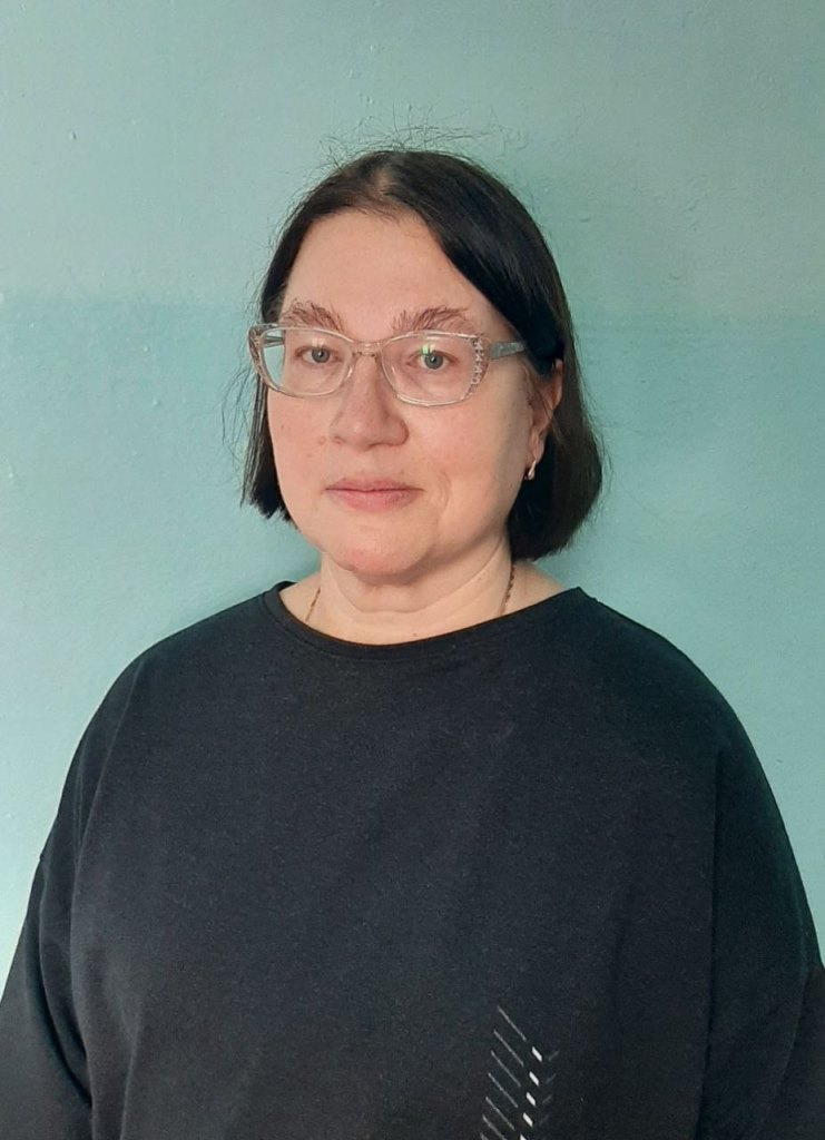 Ломова Светлана Николаевна.